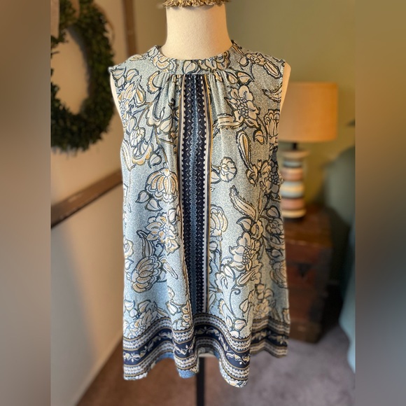 DR2 Tops - Lined Tunic Top